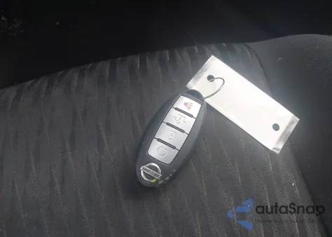 2017 Nissan Rogue Sv z USA, uszkodzony, nr VIN KNMAT2MT0HP534209